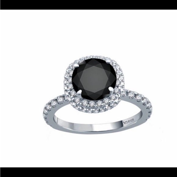 2.35-Carat Black Diamond & White Topaz Pavé 
Round-Cut Ring size 7 - Picture 4 of 7